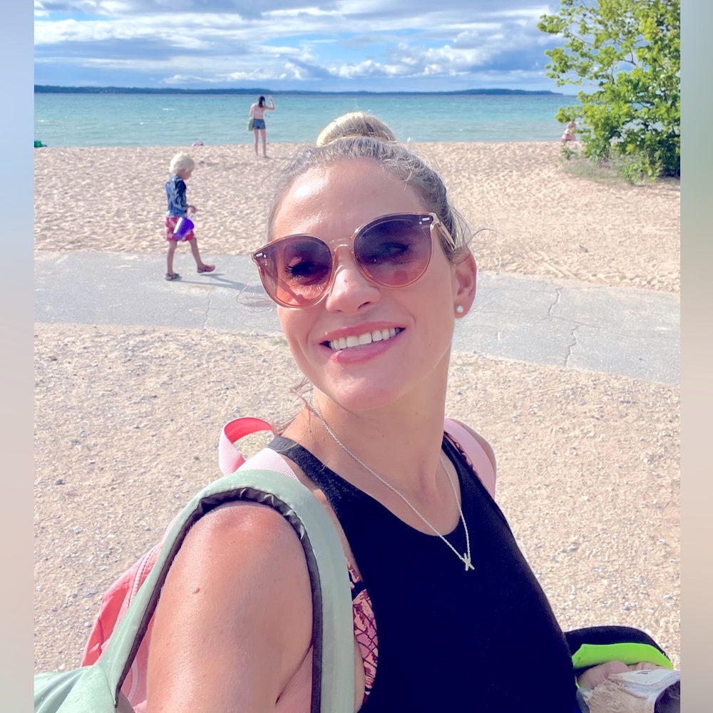 Meet your Posher, Nikki